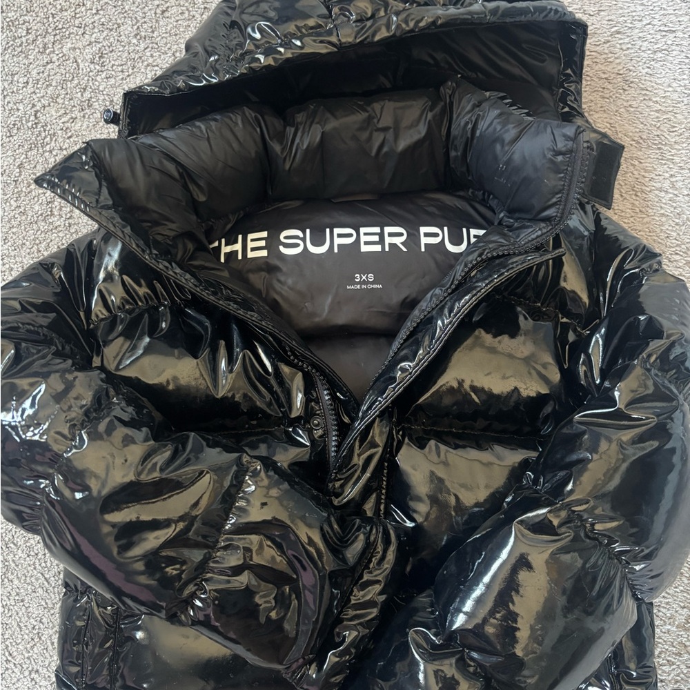 Aritzia TNA Super Puff Short High Shine Black 3XS ✨